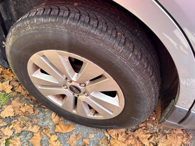 Used 2018 Subaru Outback 2.5i AWD/4WD image 6