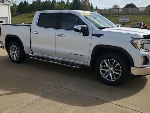 Used 2021 GMC Sierra 1500 SLT w/ SLT Premium Package image 2
