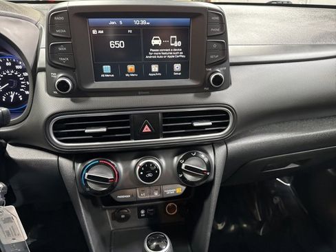 Used 2019 Hyundai Kona SE image 13