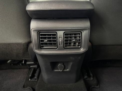 Used 2019 Toyota RAV4 LE w/ Carpet Mat Package AWD/4WD image 13
