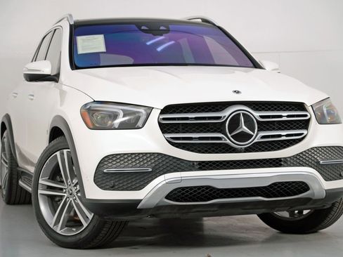 Used 2022 Mercedes-Benz GLE 450 4MATIC image 4