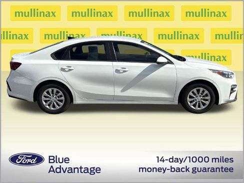 Used 2021 Kia Forte Sedan FWD image 2