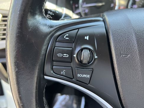 Used 2019 Acura MDX SH-AWD image 32