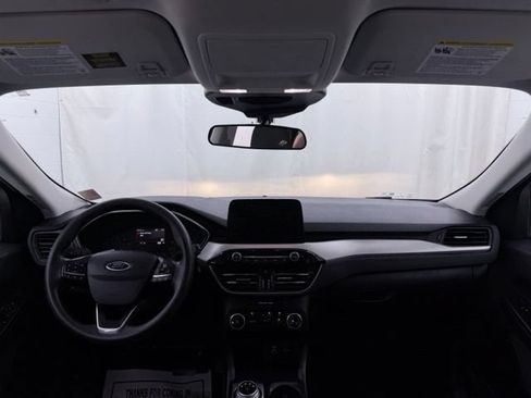 Used 2022 Ford Escape SE w/ SE Sport Appearance Package FWD image 30