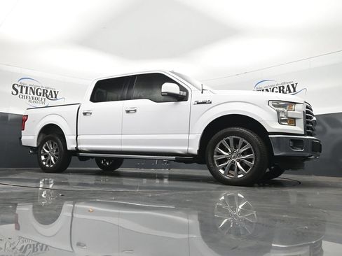 Used 2016 Ford F150 XLT w/ Equipment Group 302A Luxury AWD/4WD image 26