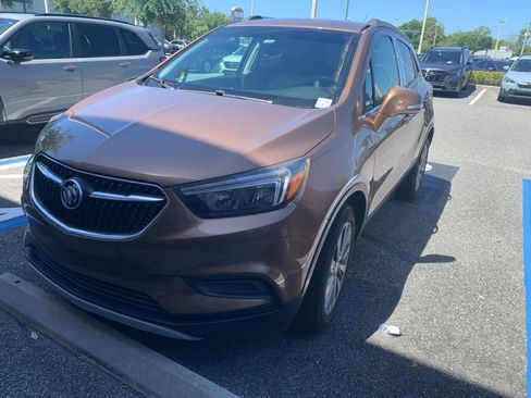 Used 2017 Buick Encore Preferred image 2