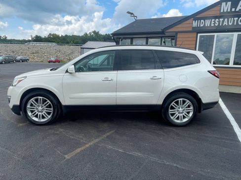 Used 2014 Chevrolet Traverse LT w/ All-Star Edition AWD/4WD image 2
