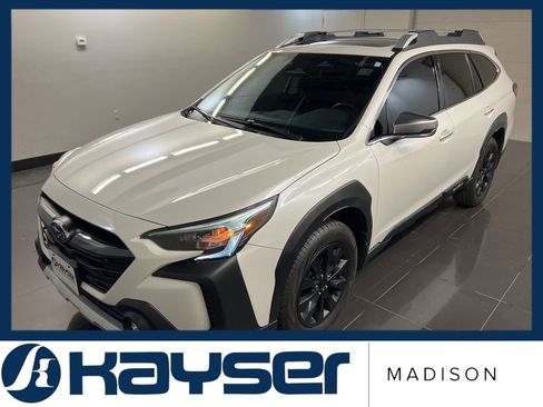 Used 2023 Subaru Outback Touring XT AWD/4WD image 3