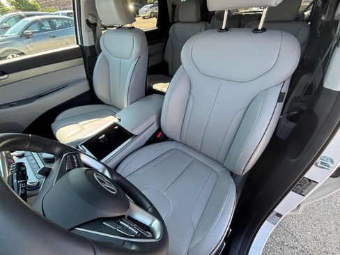 Used 2025 Hyundai Palisade SEL FWD image 38