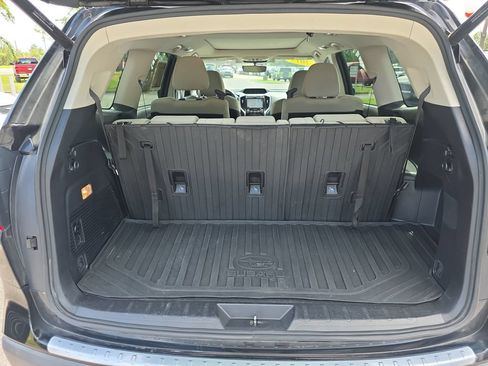 Used 2019 Subaru Ascent Premium w/ Popular Package #2 AWD/4WD image 34
