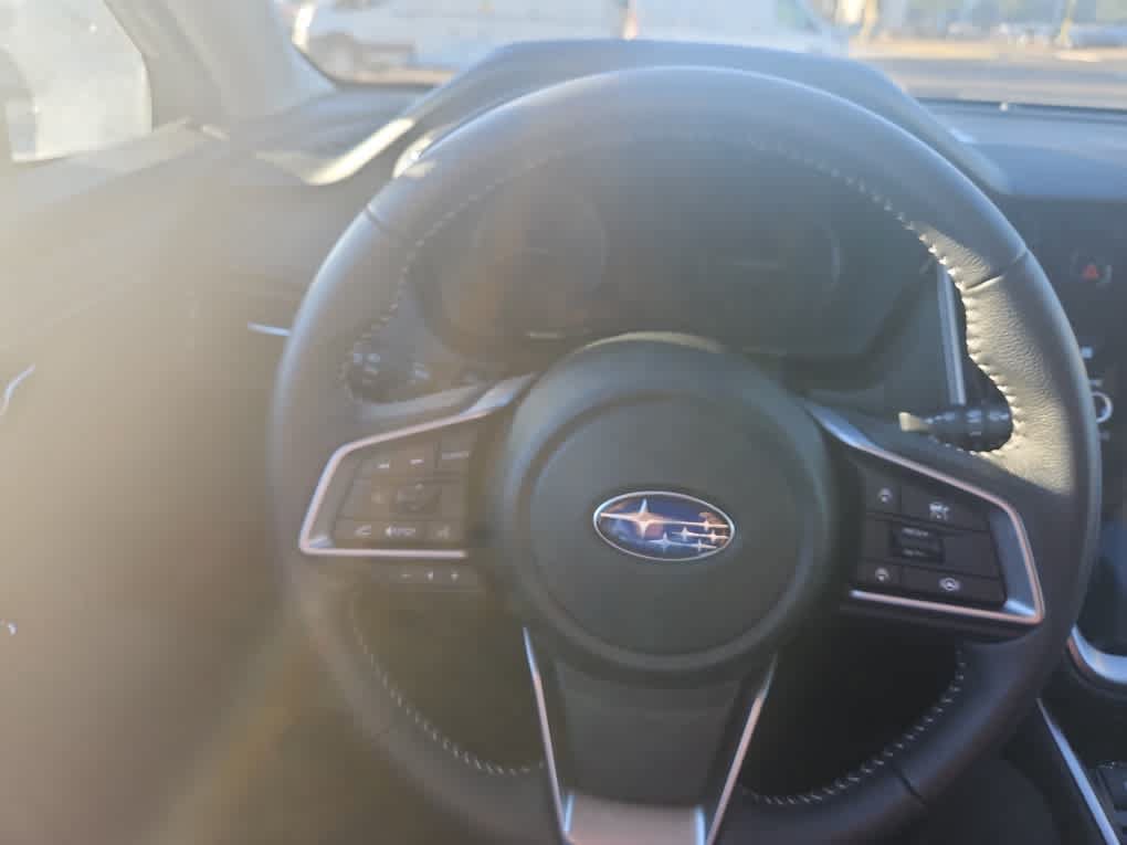 Used 2025 Subaru Outback Premium AWD/4WD image 15
