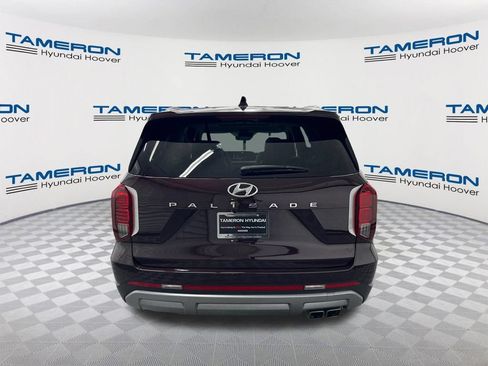 Used 2025 Hyundai Palisade SEL FWD image 4