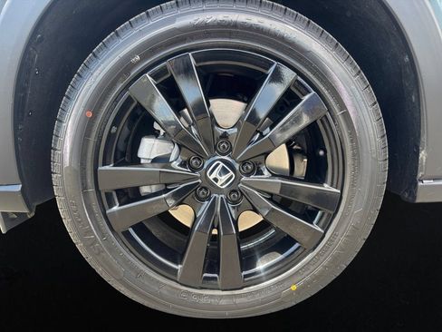 Used 2026 Honda HR-V Sport image 9
