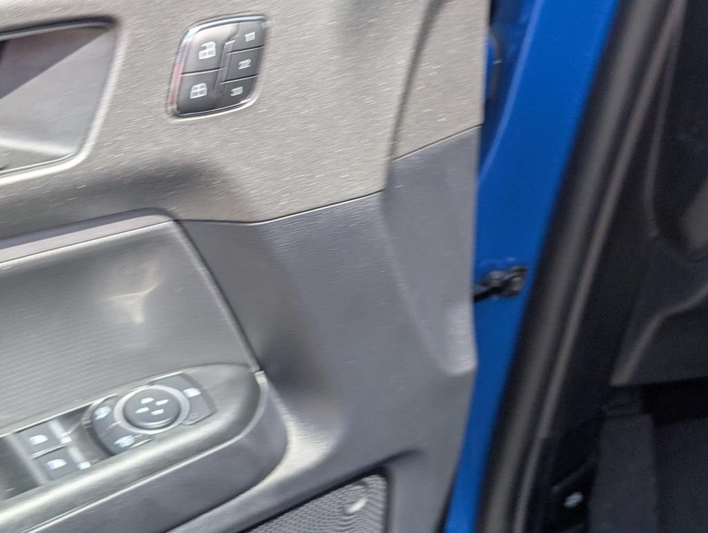 Used 2025 Nissan Kicks S FWD image 43
