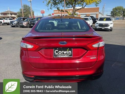 Used 2016 Ford Fusion Titanium FWD image 6