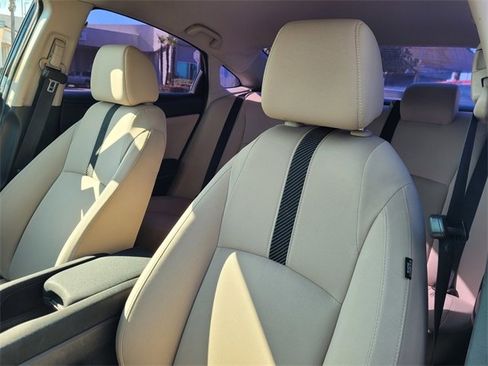 Certified 2018 Honda Civic LX image 11