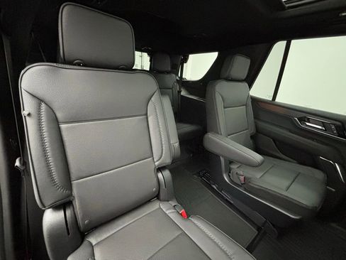 New 2026 GMC Yukon Denali w/ Sun & Power Step Package image 46
