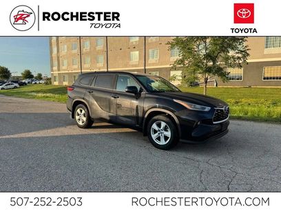 Used 2021 Toyota Highlander LE