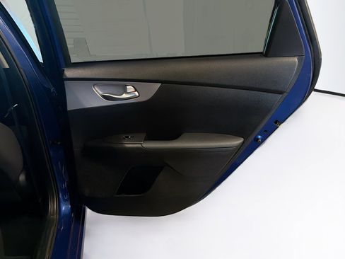 Used 2023 Kia Forte LXS FWD image 28