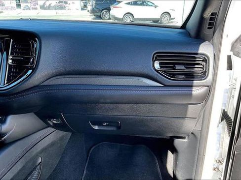 Certified 2024 Dodge Durango GT RWD image 17