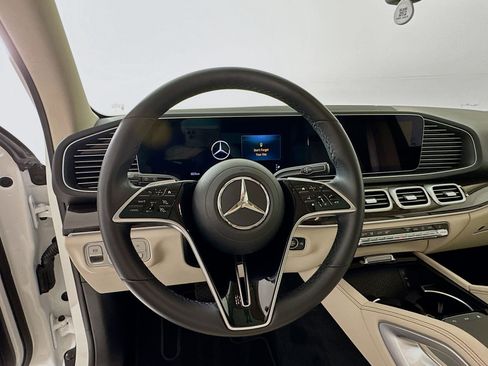 Used 2025 Mercedes-Benz GLE 350 4MATIC image 12