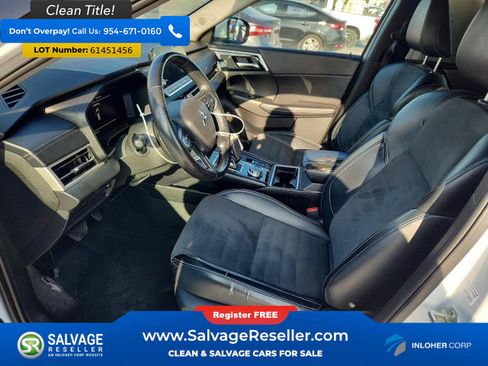 Used 2024 Mitsubishi Outlander SE FWD image 9