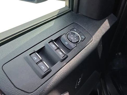Used 2020 Ford F150 XLT w/ Equipment Group 302A Luxury AWD/4WD image 14