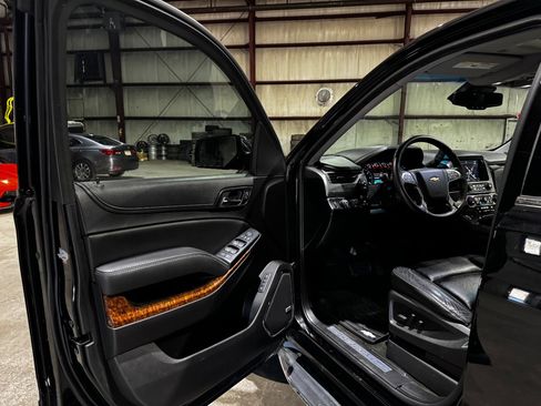 Used 2016 Chevrolet Tahoe LTZ image 10