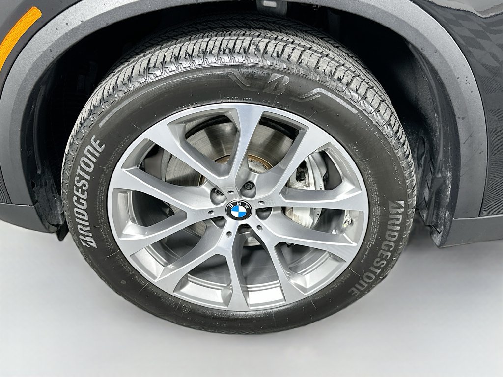 Used 2025 BMW X5 sDrive40i w/ Premium Package RWD image 32