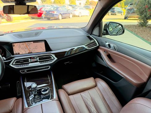 Used 2021 BMW X5 M50i w/ Executive Package AWD/4WD image 49