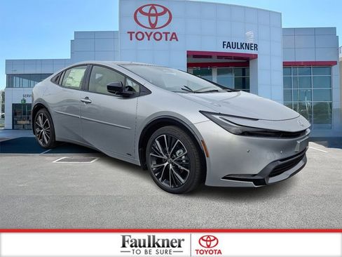 New 2026 Toyota Prius XLE image 1