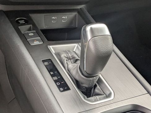 New 2026 Nissan Kicks S image 21