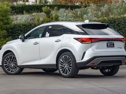 New 2026 Lexus RX 350 image 2