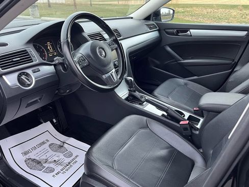 Used 2013 Volkswagen Passat 2.5 SE image 10