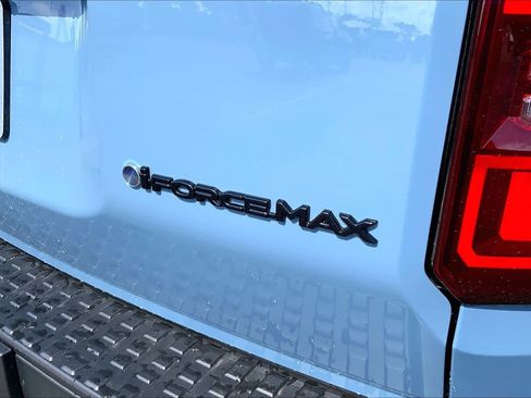 New 2027 Toyota Land Cruiser w/ Premium Package AWD/4WD image 17