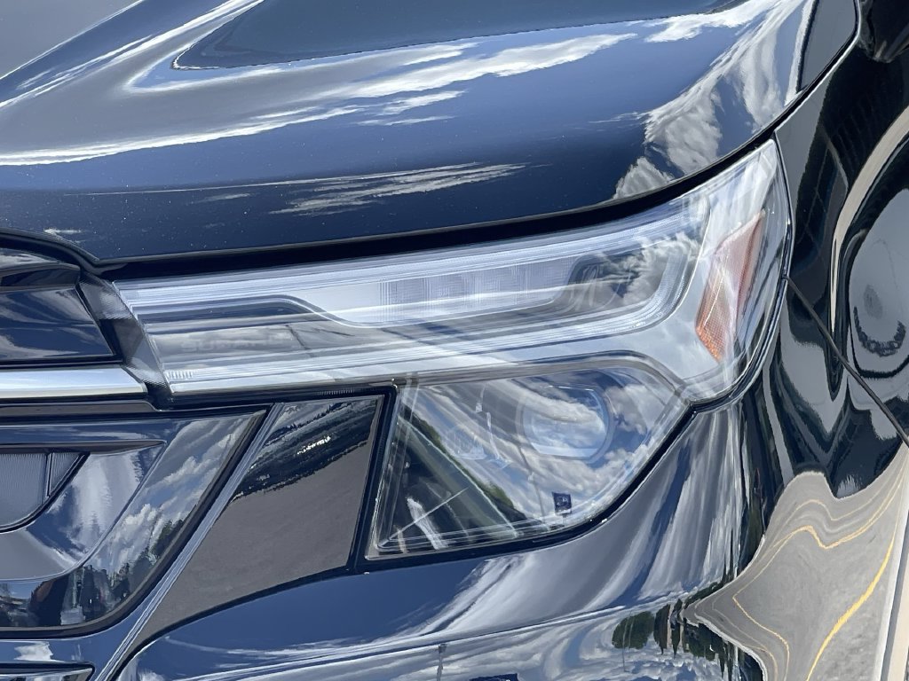 New 2026 Subaru Forester Touring AWD/4WD image 16