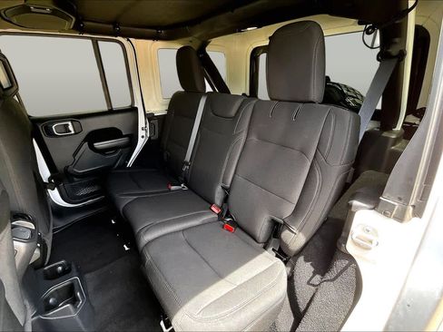 Used 2021 Jeep Wrangler Unlimited Sport AWD/4WD image 21