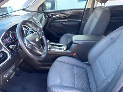Used 2020 Chevrolet Equinox LT FWD image 11