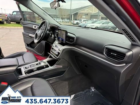 Used 2020 Ford Explorer XLT w/ Equipment Group 202A image 39