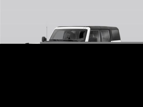 New 2026 Ford Bronco Outer Banks w/ Sasquatch Package AWD/4WD image 1