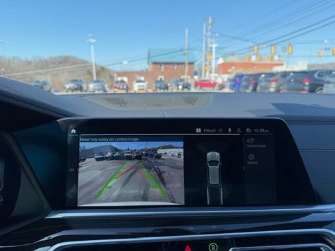 Used 2021 BMW X5 xDrive40i w/ M Sport Package image 20