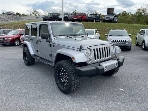 Used 2017 Jeep Wrangler Unlimited Sahara w/ Dual Top Group image 2
