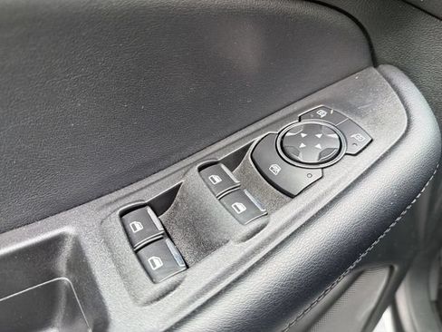 Used 2022 Ford Edge SEL AWD/4WD image 13