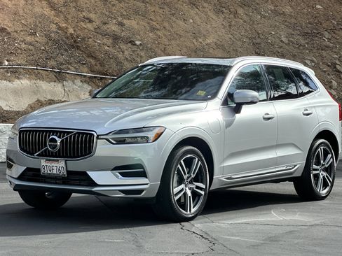 Used 2021 Volvo XC60 T8 Inscription Expression w/ Advanced Package AWD/4WD image 8