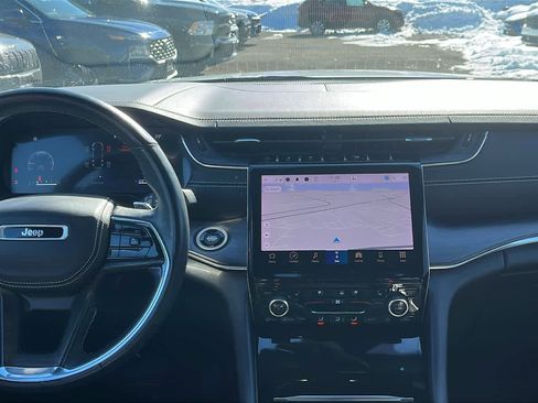 Used 2022 Jeep Grand Cherokee L Overland w/ Luxury Tech Group IV image 29