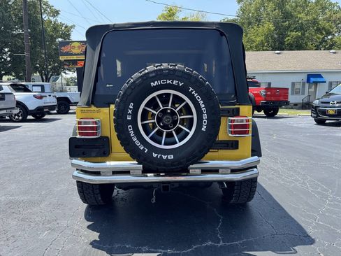 Used 2006 Jeep Wrangler X AWD/4WD image 5