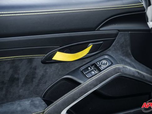 Used 2016 Porsche Cayman GT4 RWD image 67