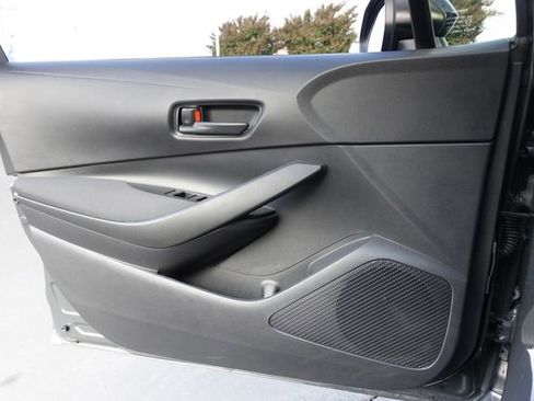 Certified 2024 Toyota Corolla LE image 27