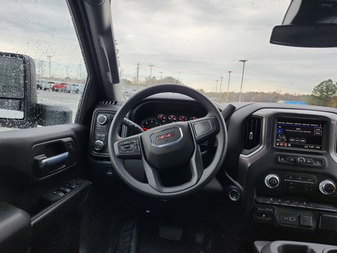 New 2026 GMC Sierra 2500 Pro image 10