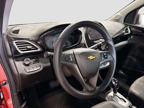 Used 2021 Chevrolet Spark LT FWD image 9